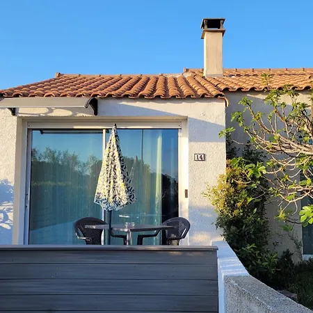 Villa Meze Avec Vue Face A L'Etang Exterior foto